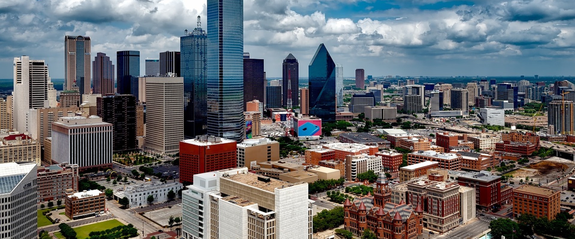 Understanding Crime Trends in Dallas Compared to State Averages